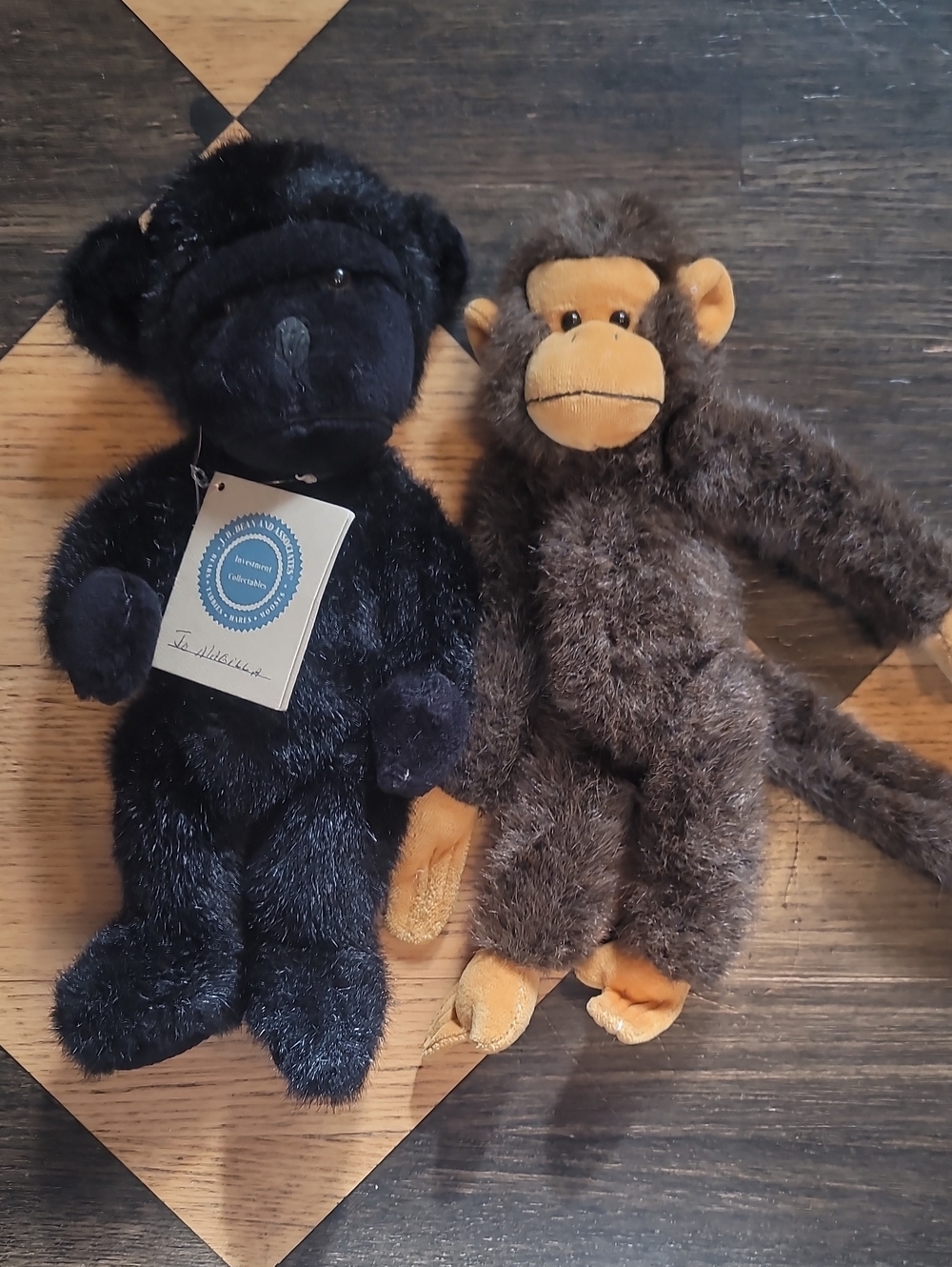 Boyds Bears Pair Of Monkeys
